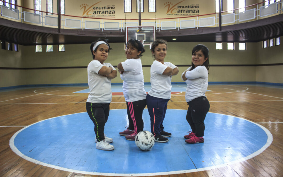 Futbol de talla baja, grandes jugadoras contra el estigma